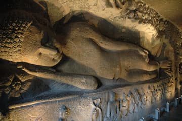 Reclining Buddha in Cave 26.