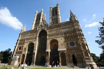 A closer view of the incredibly huge west front of Lincoln Cathedral.
