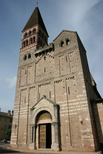 West facade.