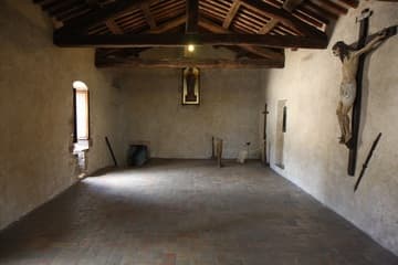 The small dormitory, where Clare died in 1253 (right corner).