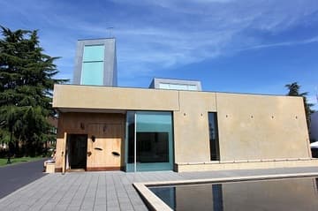 South facade of the Chapel of St. Ignatius (1997) by Steven Holl. Seattle University, Seattle, Washington, USA.