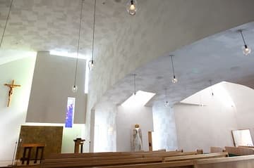Interior view of the Chapel of St. Ignatius (1997) by Steven Holl. Seattle University, Seattle, Washington, USA.