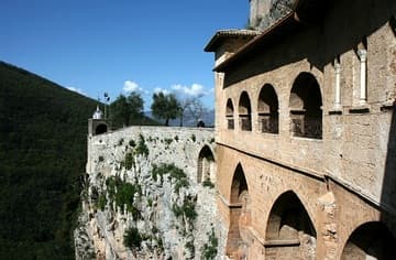 Closer look at the monastery and its entrance passageway.