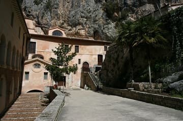 Courtyard on the south side of the Upper Church.