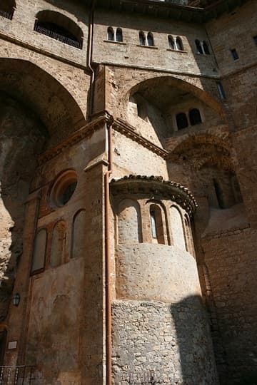Romanesque apse of the Chapel of Our Lady.