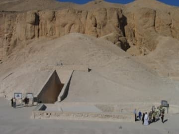 Exterior of the famous Tomb of King Tut (KV62).