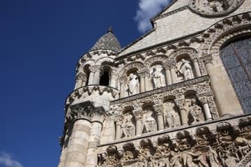 Detail of the 12th-century west facade of &Eacute;glise Notre-Dame-la-Grande, Poitiers.