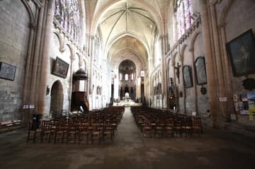 Nave looking east.