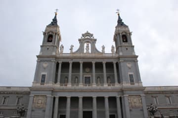 Neoclassical north facade.