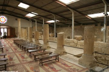 Interior of the Memorial Church of Moses, built over the ruins by the Franciscans in the 1990s.