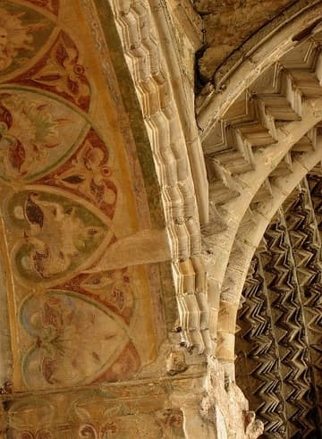 Frescoes and zigzags in the Galilee Chapel.
