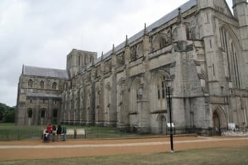 Winchester is the longest cathedral in England.