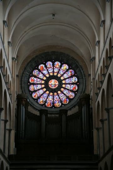 West rose window.