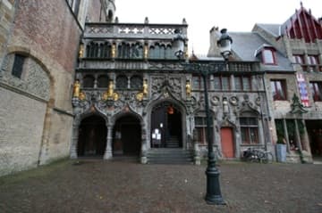 Exterior of the basilica on Burg Square.