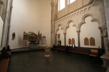 The south transept, home to a variety of interesting artworks.
