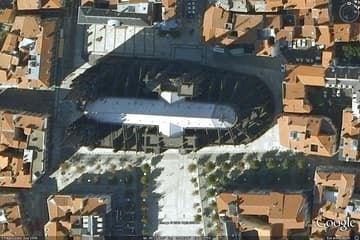 Aerial view of Clermont Cathedral.