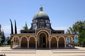 North entrance of the Church of the Beatitudes.