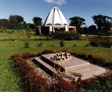 Grave of Dr.