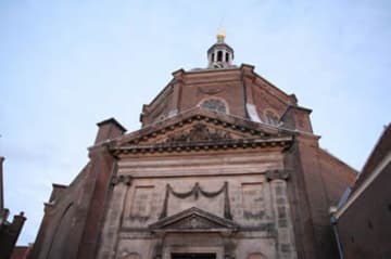 Closer look at the facade.