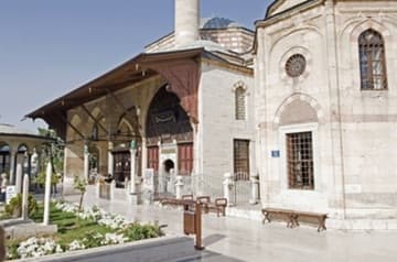 Entrance to the Mevlana Museum (left).