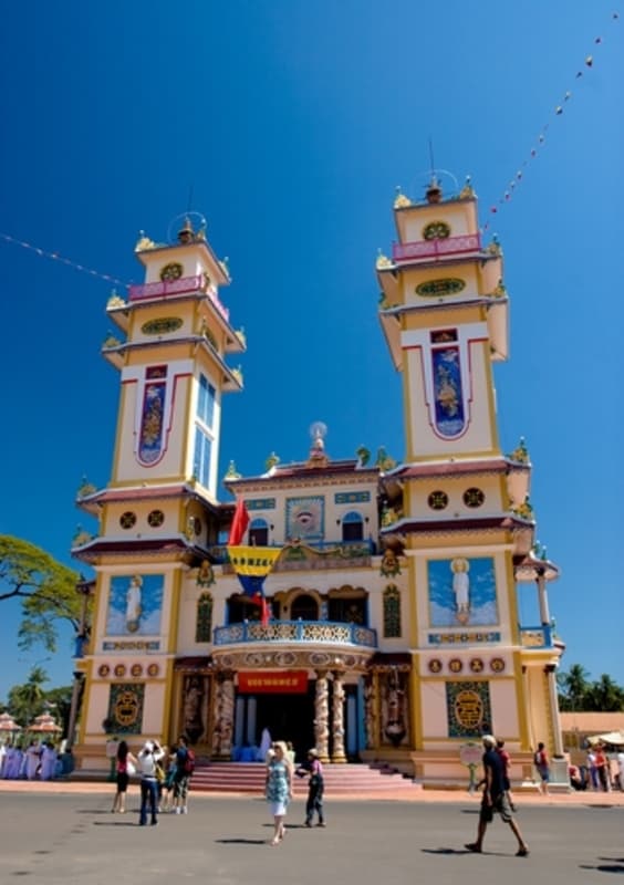 Cao Dai Temple
