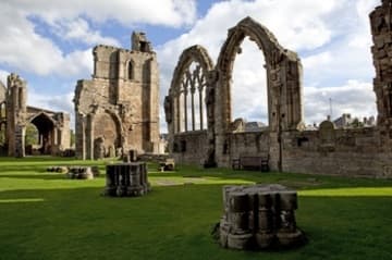 Remains of chapels on the south side of the nave.