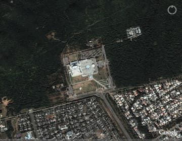 Satellite view of the Faisal Mosque in Islamabad. For a larger, fully interactive view, see our Pakistan Map or Google Earth download. Related pages: