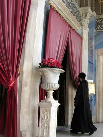 Megali Mitropoli, Plaka, Athens