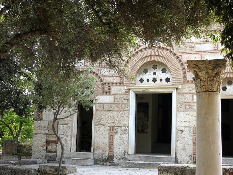 A very charming church in the Agora / Theseion park.