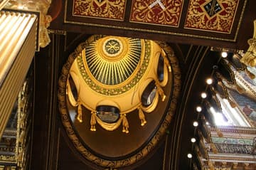 Elaborate modern canopy over the high altar, consecrated in 1958. St Paul's Cathedral, London, England.