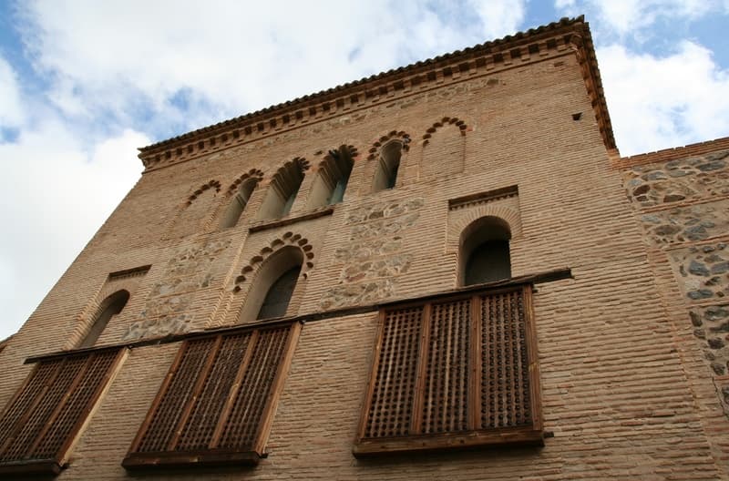 Austere but elegant Mudejar facade of the Sinagoga del Transito, Toledo.