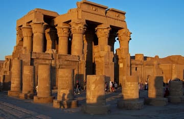 View of the forecourt and Outer Hypostyle Hall from the southwest at sunset.