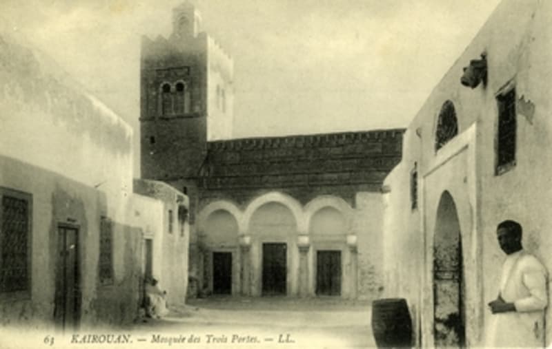 The Three Doors Mosque around 1900.