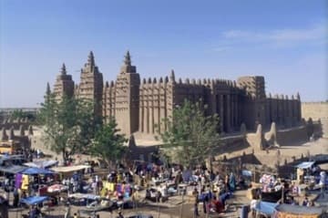 The Great Mosque on market day.