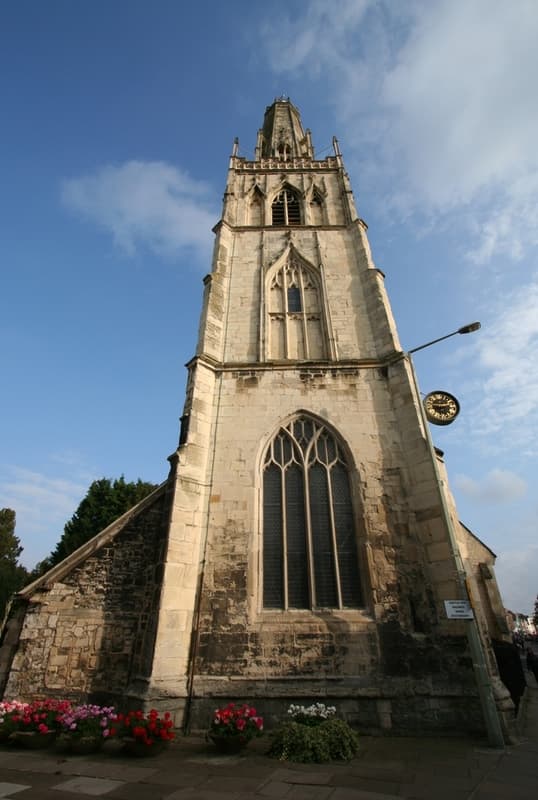 St Nicholas' Church from the west.