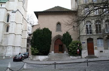 West facade and entrance to the Auditoire de Calvin, Geneva.
