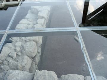 St. Paul's house under glass.