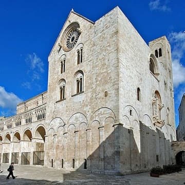 Southeast end of the cathedral.